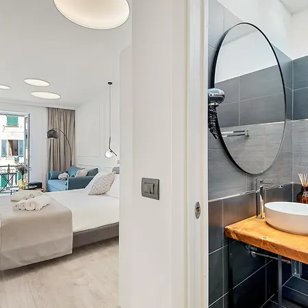 Ec Luxury Rooms Guest house *